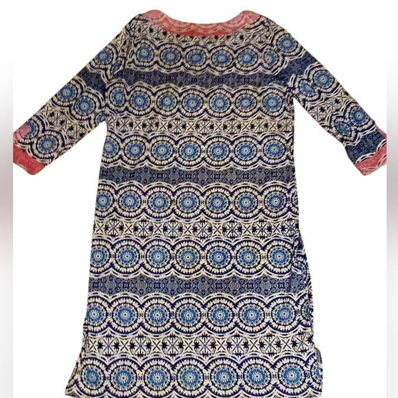 Caribbean Joe -NWOT Geometric Designrd Dress, 3/4 Sleeves W/Slits & Bottom Slits - Picture 6 of 12